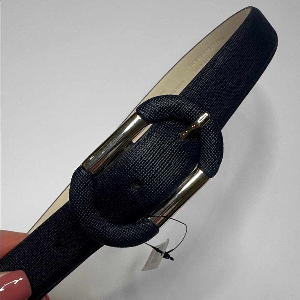 White House Black Market Navy Belt with Buckle - Picture 4 of 6